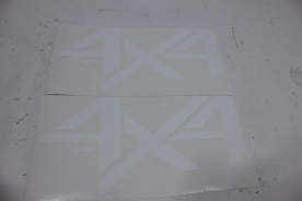 Emblema '4x4' Frontier Attack 17/20 Branco (Par)